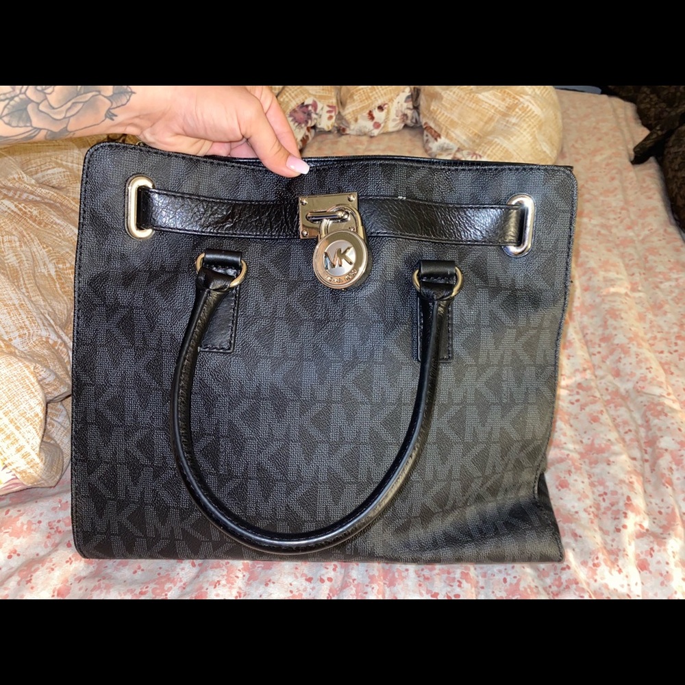 Michael Kors purse